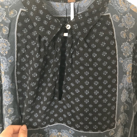 Free People // Long Sleeved Tunic - Picture 3 of 5